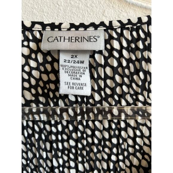 Catherines Blouse 2XL Lace V-Neck Top Blouse Long Sleeve Black/White 22 / 24 - Picture 2 of 7